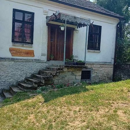 Ferienwohnung Country House Pivnica Milic Rogljevo Exterior foto